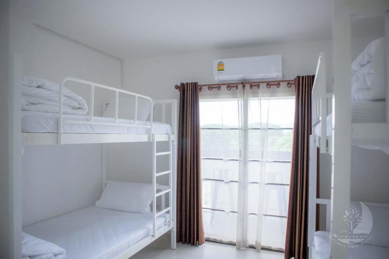 Railway Park Hostel Chiang Mai Exterior foto